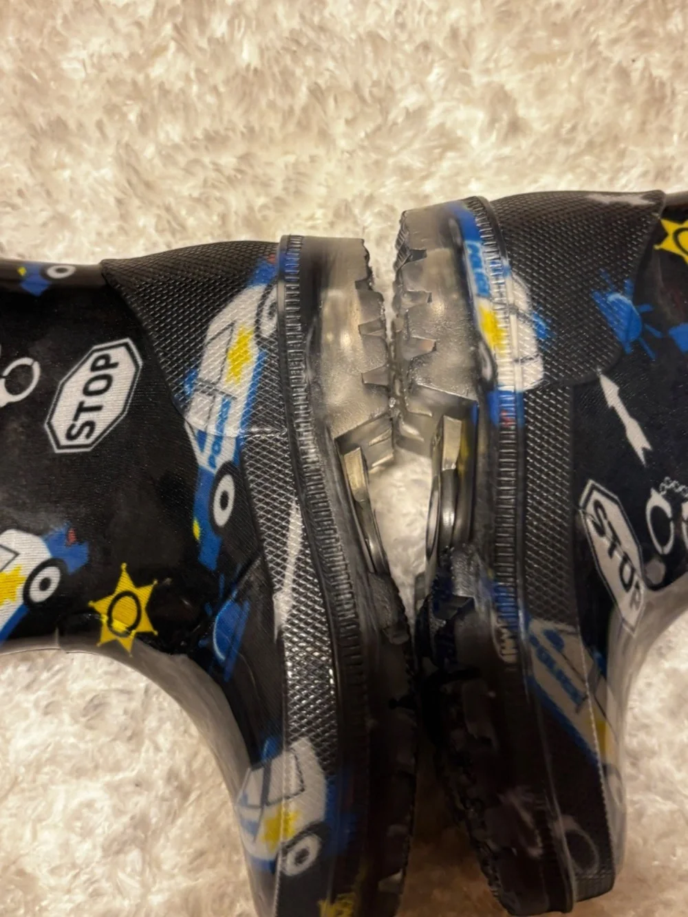 FunsPread Kids Light Up Rain-boots with Handles Toddler Sz 6